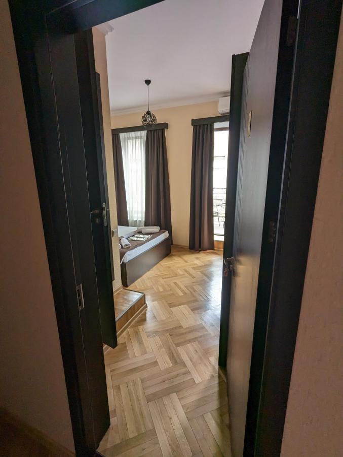 טביליסי Family Guest House מראה חיצוני תמונה
